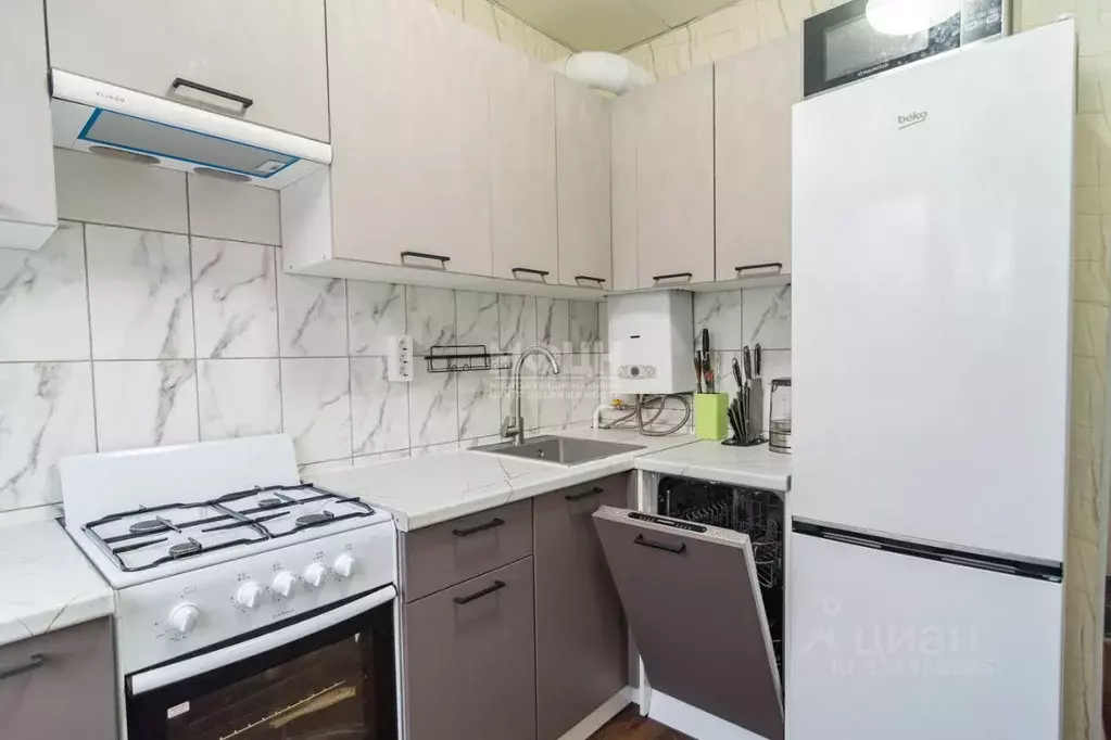 3-к кв. Карелия, Петрозаводск Октябрьский просп., 10В (54.7 м) - Фото 1