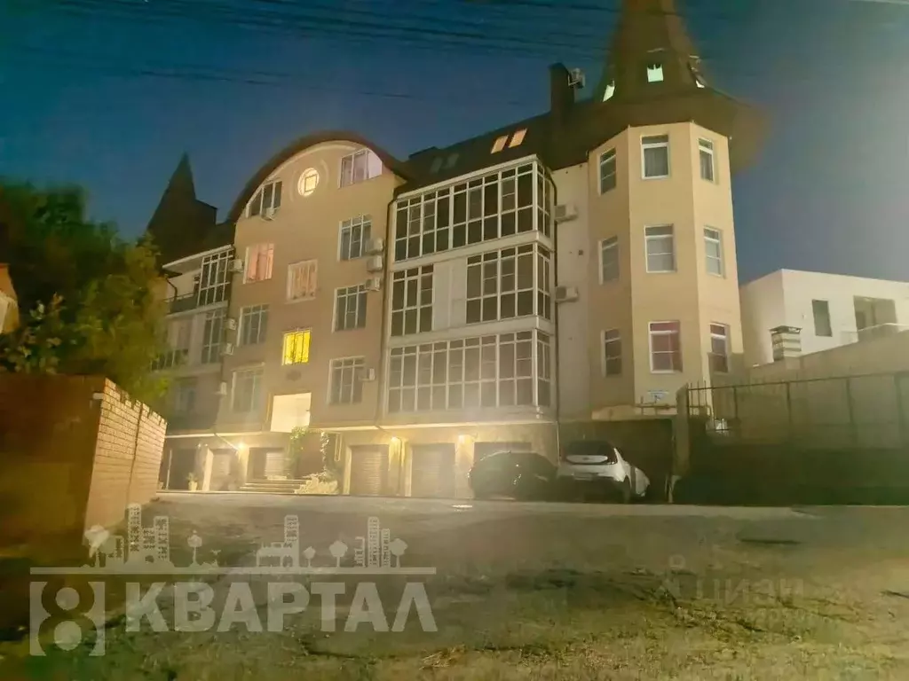 1-к кв. Краснодарский край, Новороссийск Рязанская ул., 10 (58.0 м) - Фото 1