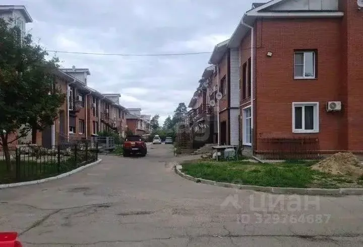 Таунхаус в Иркутская область, Ангарск 30-й мкр, 20А (100 м) - Фото 2