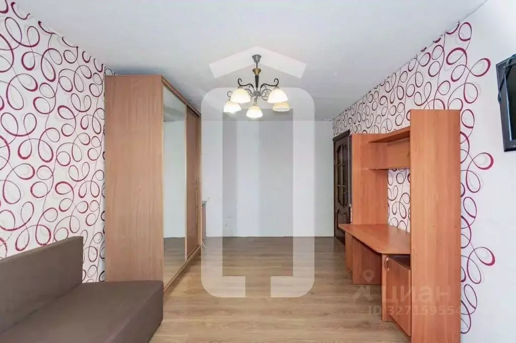 2-к кв. Свердловская область, Екатеринбург ул. Надеждинская, 14 (50.9 ... - Фото 1