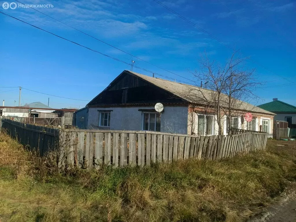 2-комнатная квартира: Барабинск, улица Чапаева, 109 (70 м) - Фото 1