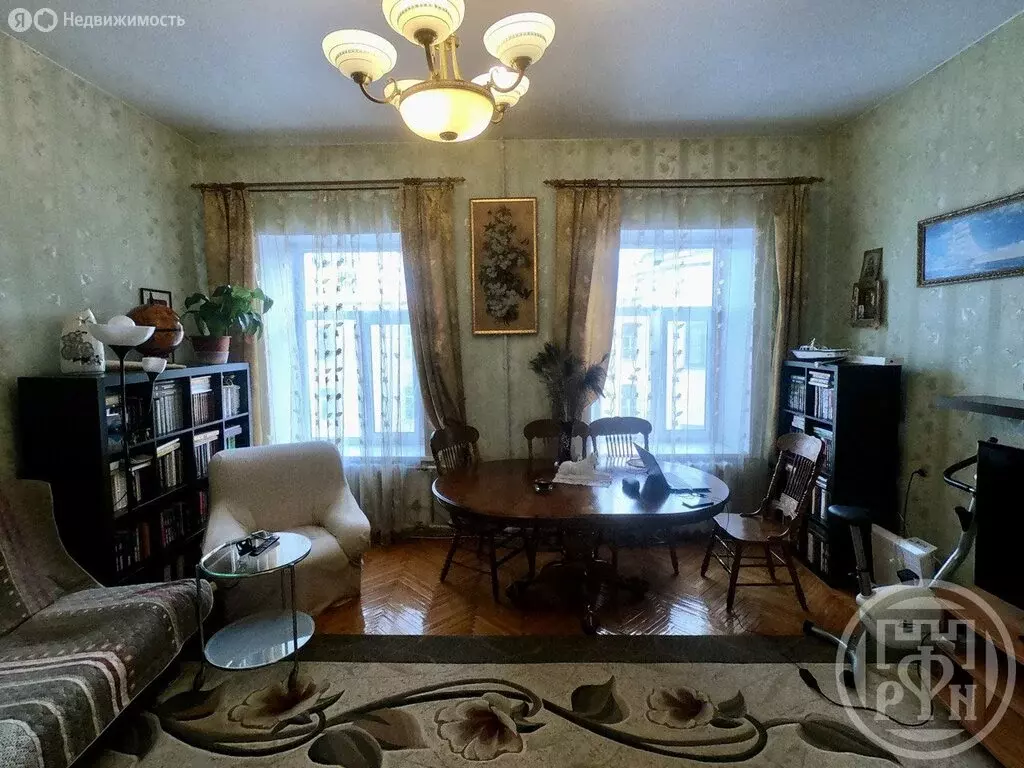 2-комнатная квартира: Кронштадт, Петровская улица, 16/2 (74.5 м) - Фото 1