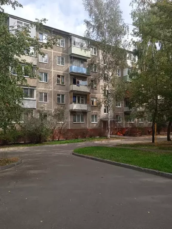 3-к. квартира, 56 м, 5/5 эт. - Фото 0