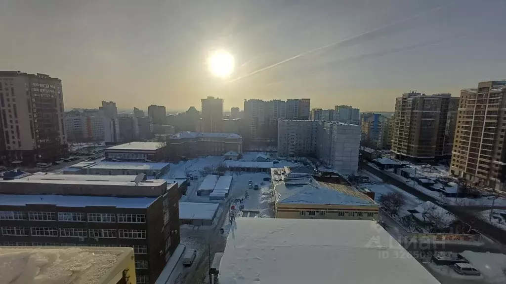 4-к кв. Алтайский край, Барнаул Молодежная ул., 59 (91.8 м) - Фото 1