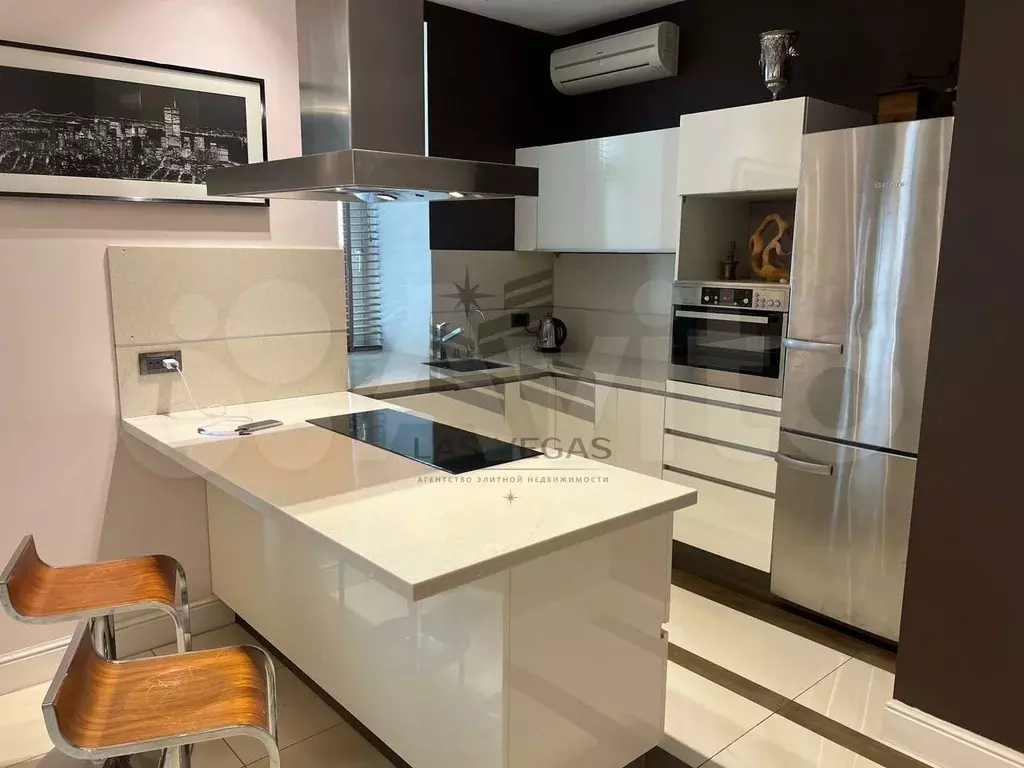 3-к. квартира, 70 м, 1/9 эт. - Фото 1