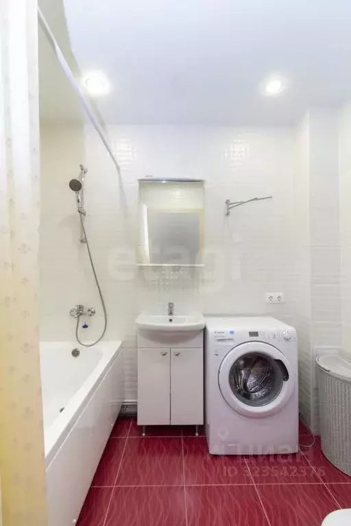 Студия Тюменская область, Тюмень Интернациональная ул., 199к7 (25.0 м) - Фото 1