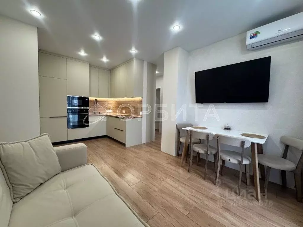 1-к кв. Тюменская область, Тюмень ул. Константина Посьета, 6 (37.9 м) - Фото 1