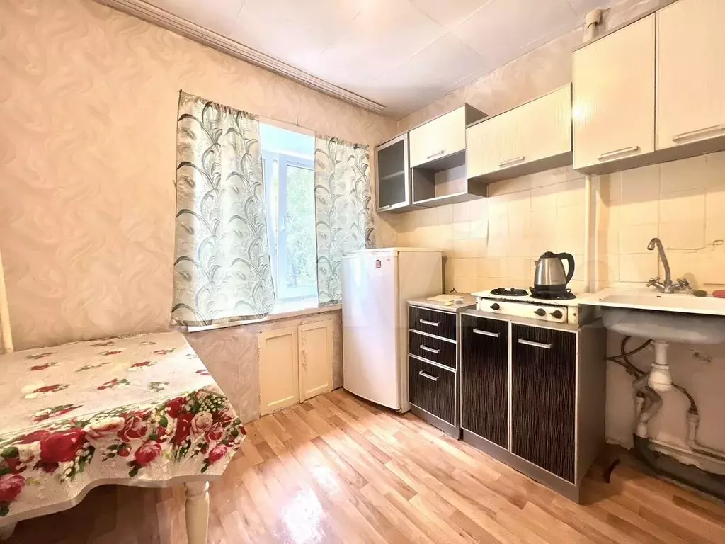 1-к. квартира, 32 м, 4/5 эт. - Фото 0
