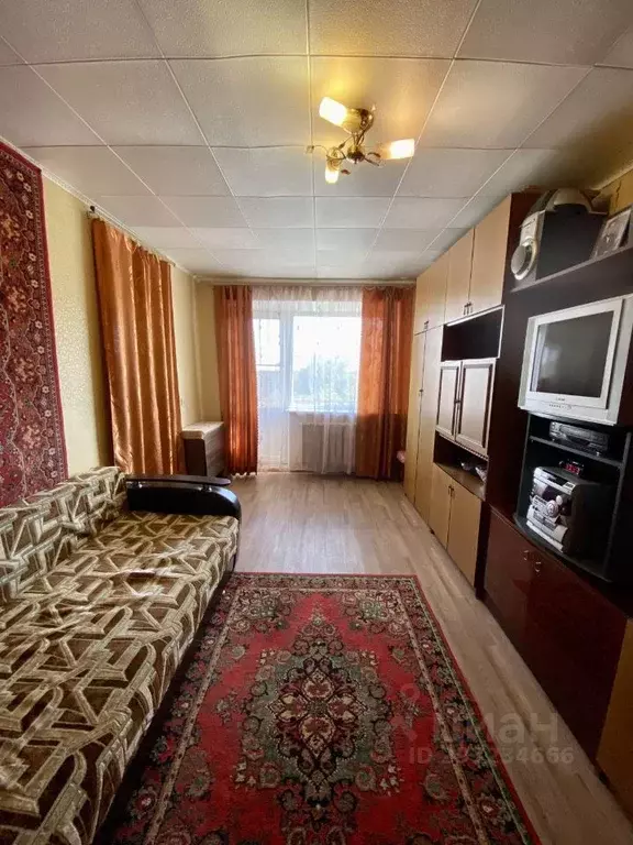 2-к кв. Волгоградская область, Волгоград Симбирская ул., 43 (46.4 м) - Фото 0