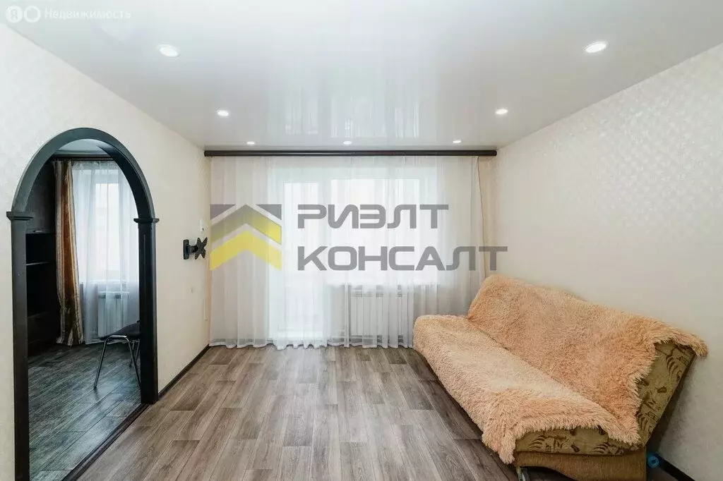 3-комнатная квартира: Омск, микрорайон Солнечный, 3-я Любинская улица, ... - Фото 2