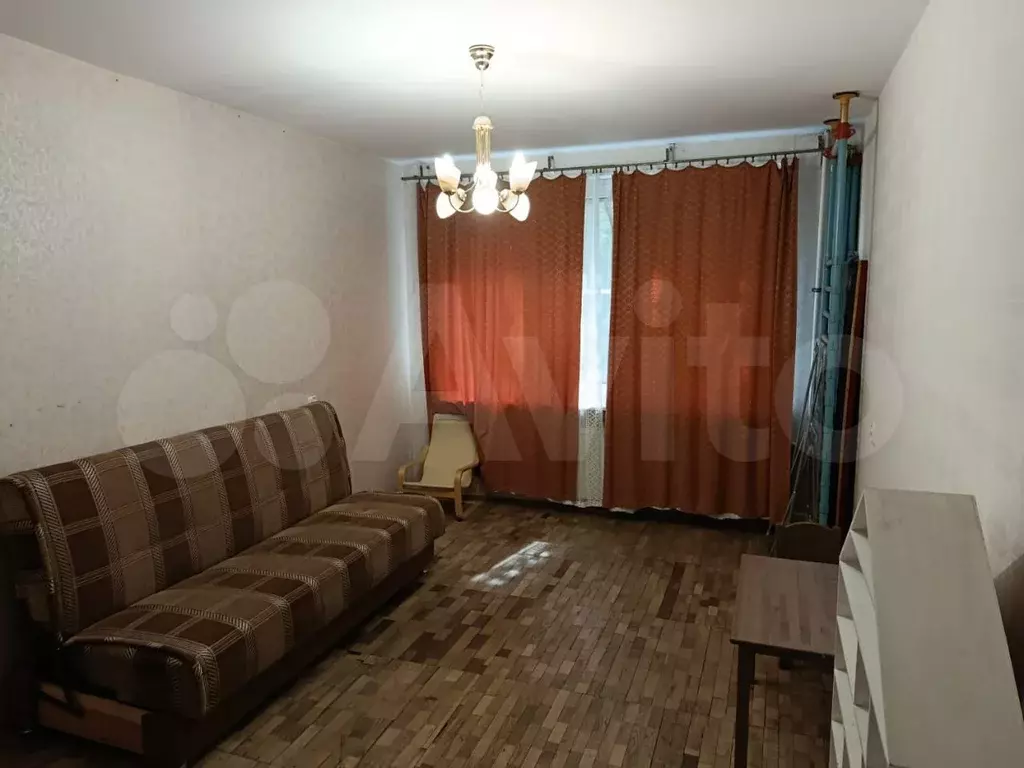 2-к. квартира, 50 м, 1/9 эт. - Фото 1