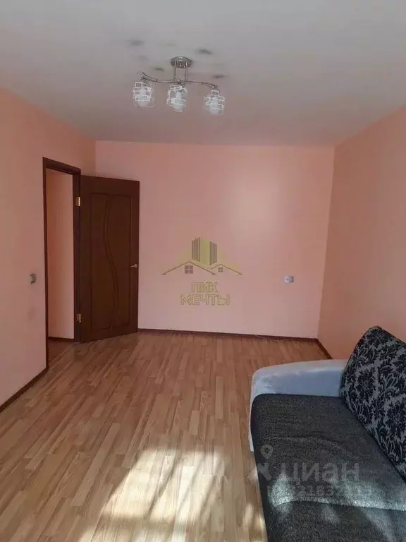 2-к кв. Бурятия, Улан-Удэ ул. Шумяцкого, 8 (47.9 м) - Фото 1