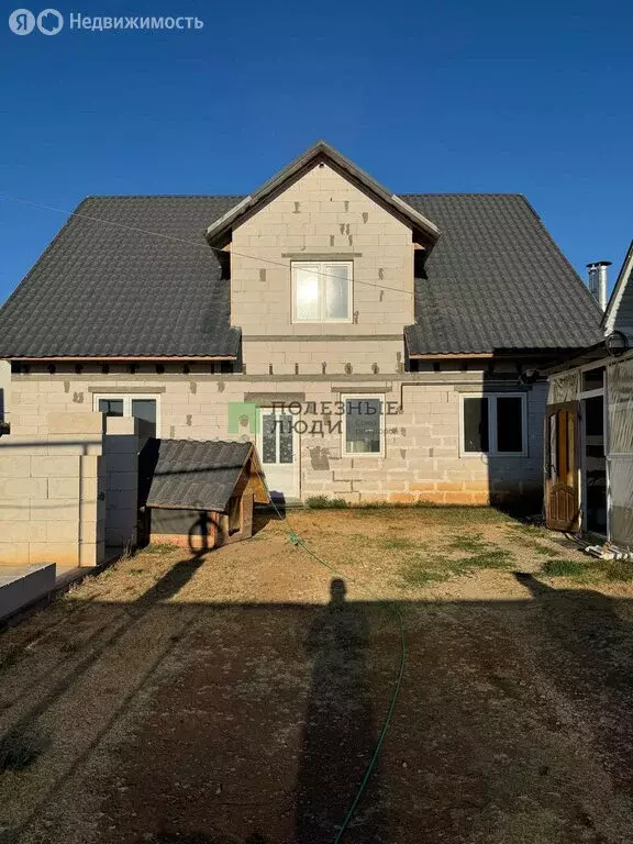 Дом в Ромашкино, Молодёжная улица (250 м) - Фото 1