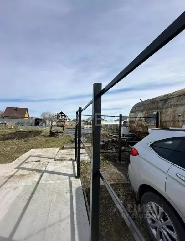 Участок в Тюменская область, Тюмень ул. 9 Января (7.8 сот.) - Фото 1
