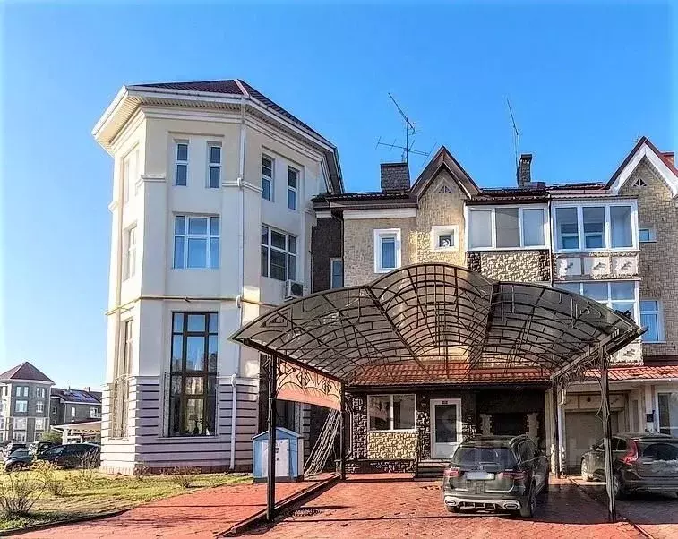 Таунхаус в Москва Юровская ул., 93К4 (400 м) - Фото 0