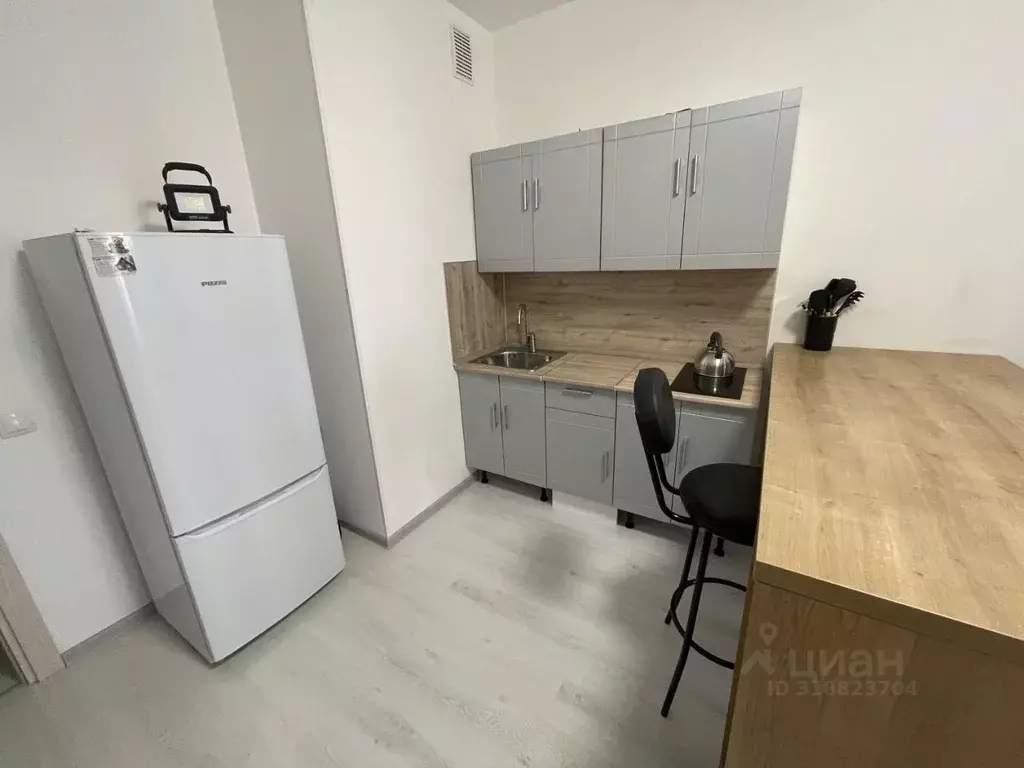 Студия Санкт-Петербург ул. Верхне-Каменская, 9к1 (24.5 м) - Фото 1