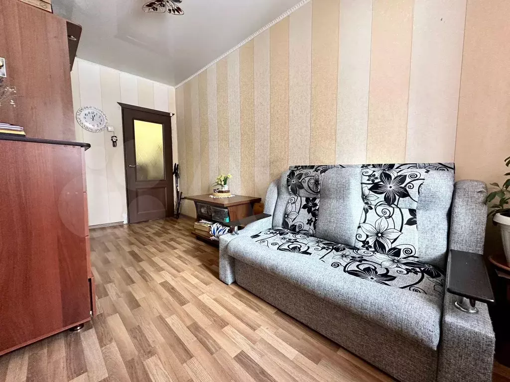 3-к. квартира, 55 м, 1/2 эт. - Фото 0