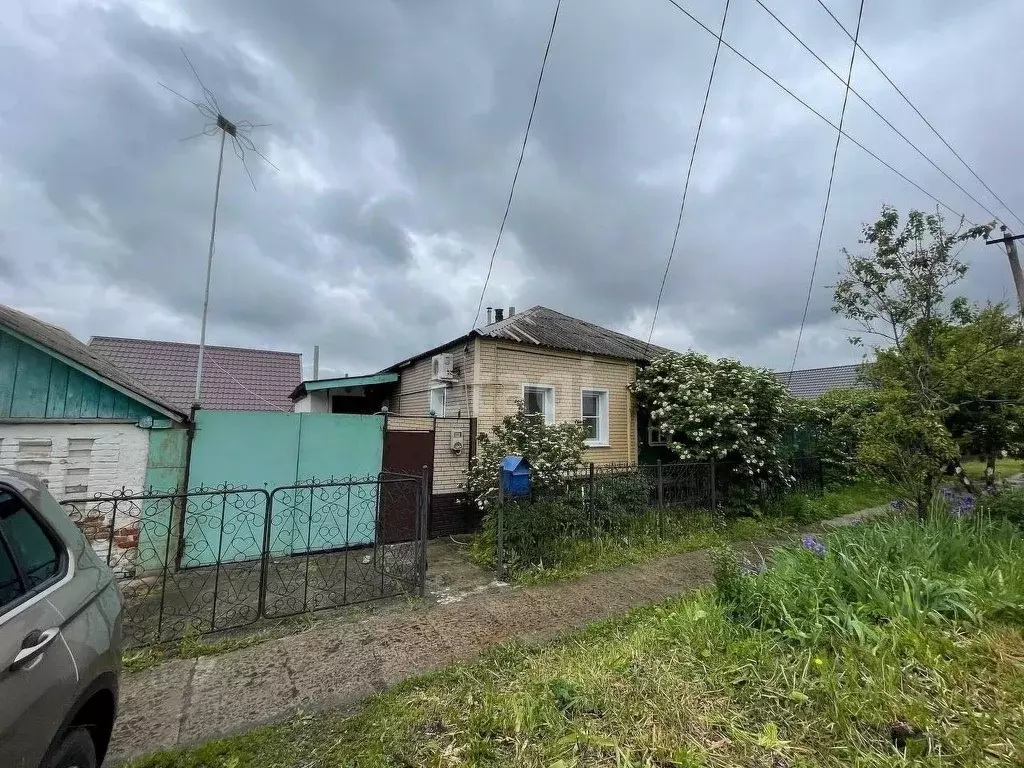 Дом в Белгородская область, Старый Оскол ул. Зои Космодемьянской (35.0 .,  Купить дом в Старом Осколе, ID объекта - 50012311212