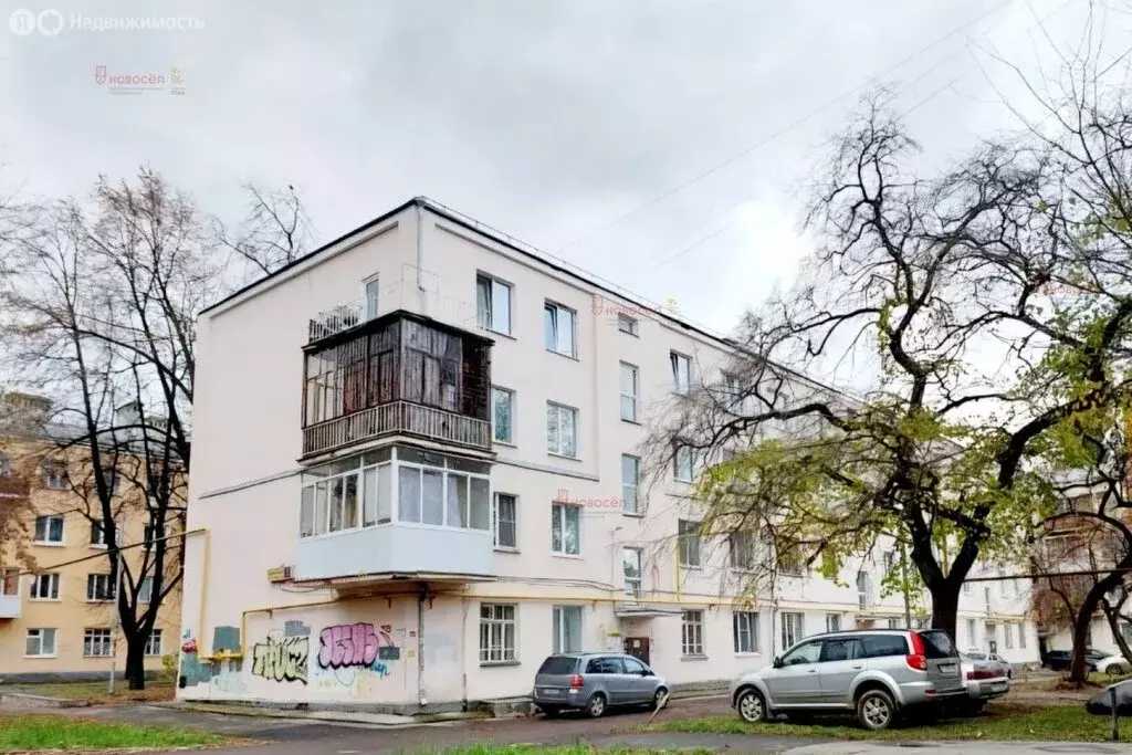 3-комнатная квартира: Екатеринбург, улица Красных Борцов, 5 (73 м) - Фото 1