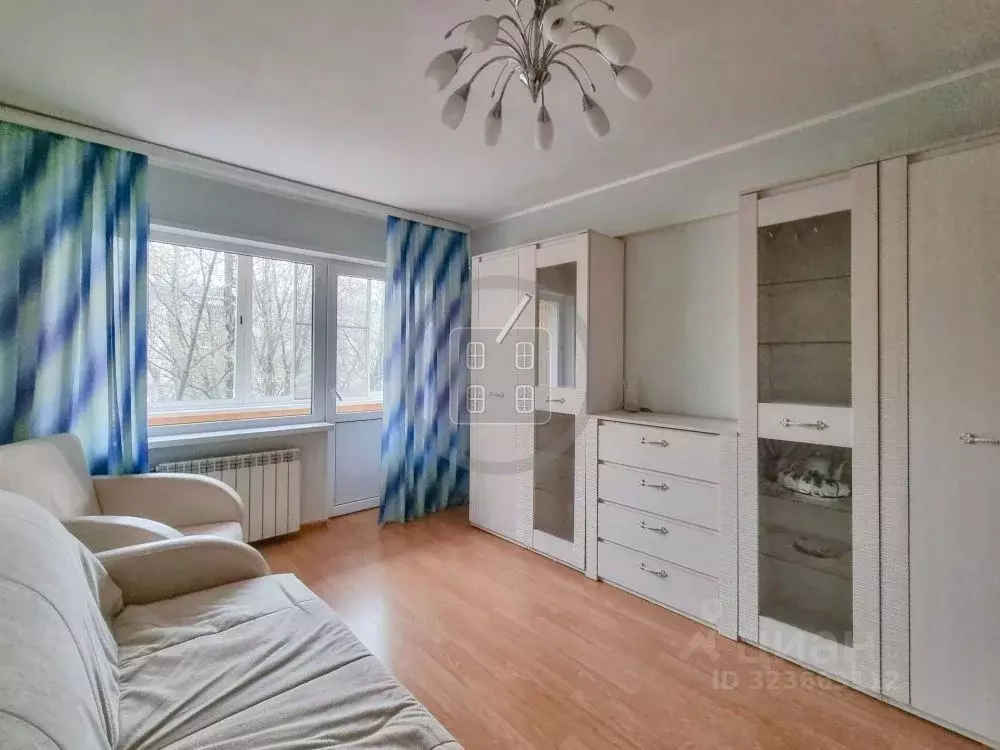 2-к кв. Калужская область, Калуга ул. Марата, 1 (44.7 м) - Фото 2