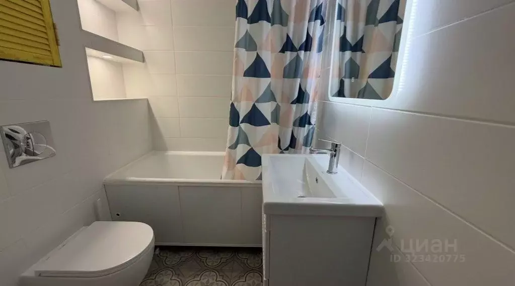 1-к кв. Свердловская область, Екатеринбург ул. Сыромолотова, 11Б (28.9 ... - Фото 1