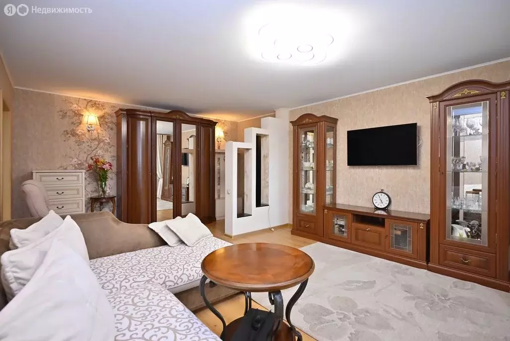 4-комнатная квартира: Красноярск, улица Сады, 6 (83 м) - Фото 1
