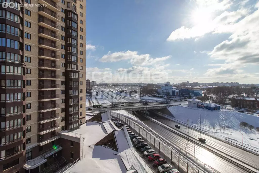 2-комнатная квартира: Тюмень, Первомайская улица, 50 (66 м) - Фото 0