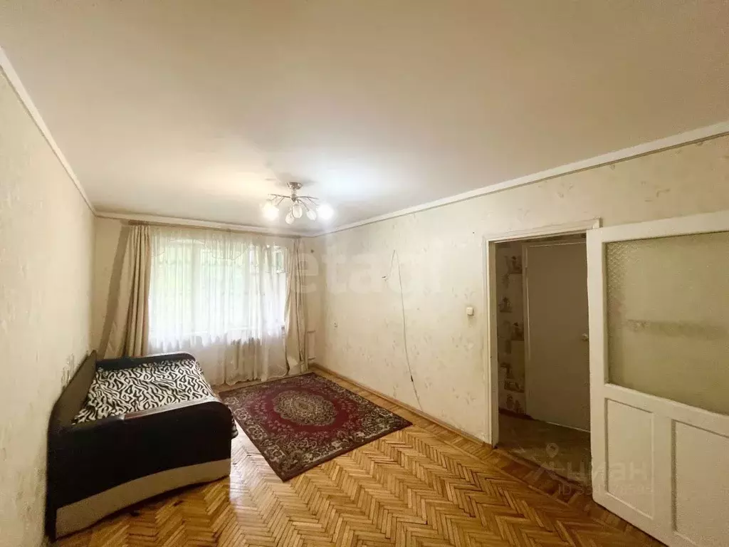 2-к кв. Крым, Симферополь ул. Гайдара (43.2 м) - Фото 1