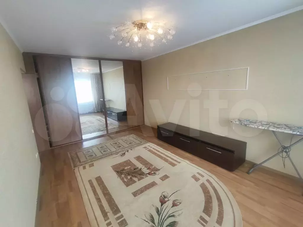 1-к. квартира, 40 м, 7/10 эт. - Фото 1