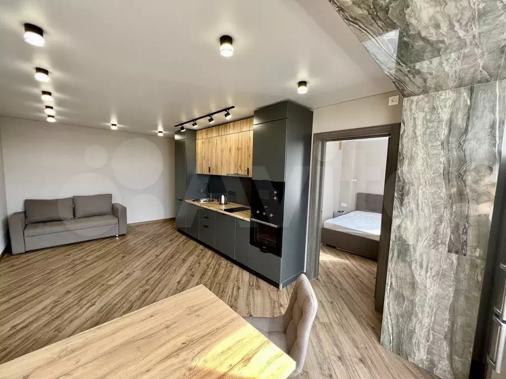 1-к. квартира, 40 м, 9/10 эт. - Фото 1