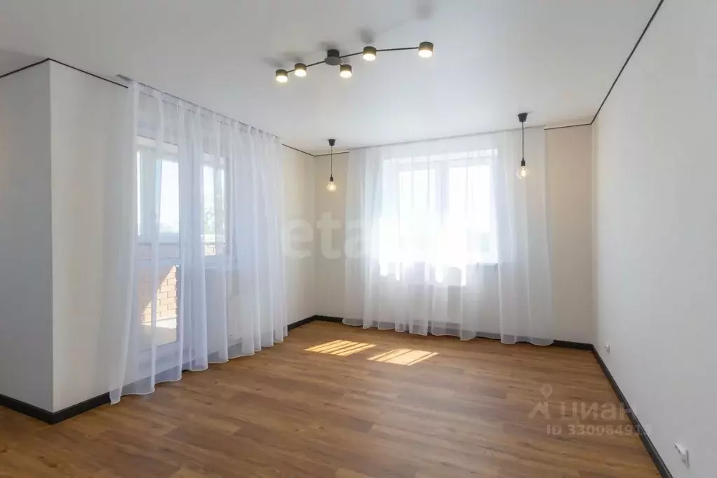 1-к кв. Тюменская область, Тюмень Дамбовская ул., 29к3 (34.0 м) - Фото 1