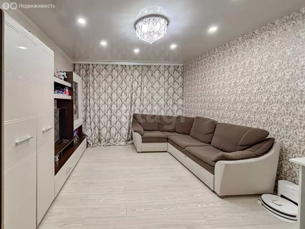 2-комнатная квартира: Псков, Октябрьский проспект, 12 (52.9 м) - Фото 1