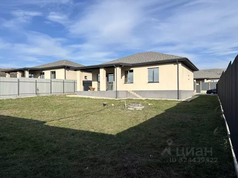 Дом в Крым, Симферопольский район, Добровское с/пос ул. Чехова, 4 (120 ... - Фото 2