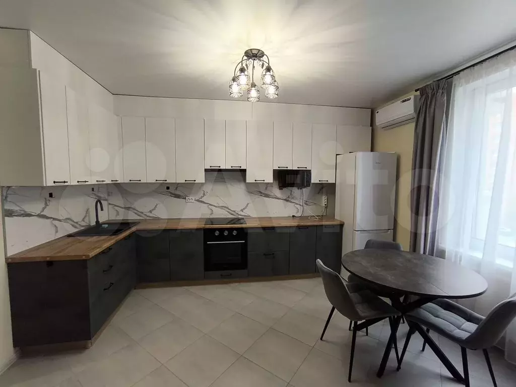 3-к. квартира, 80 м, 3/17 эт. - Фото 0