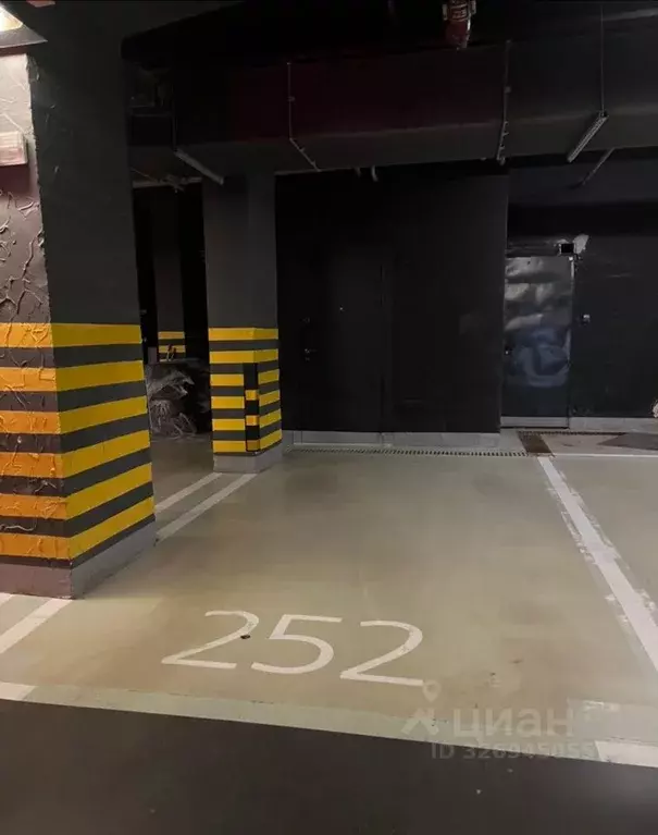 Гараж в Московская область, Красногорск ул. Авангардная, 4 (14 м) - Фото 1