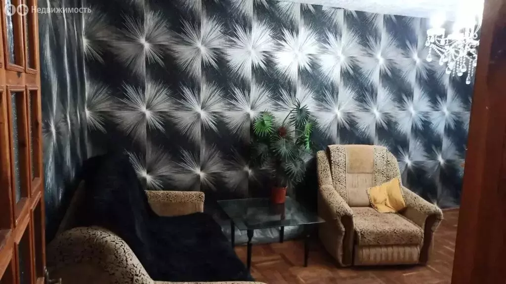 3-комнатная квартира: Евпатория, Интернациональная улица, 138 (68.3 м) - Фото 2