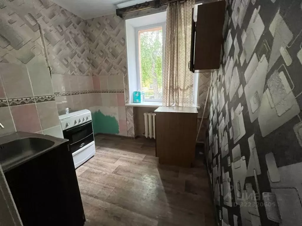 2-к кв. Челябинская область, Челябинск ул. Котина, 60 (48.0 м) - Фото 0