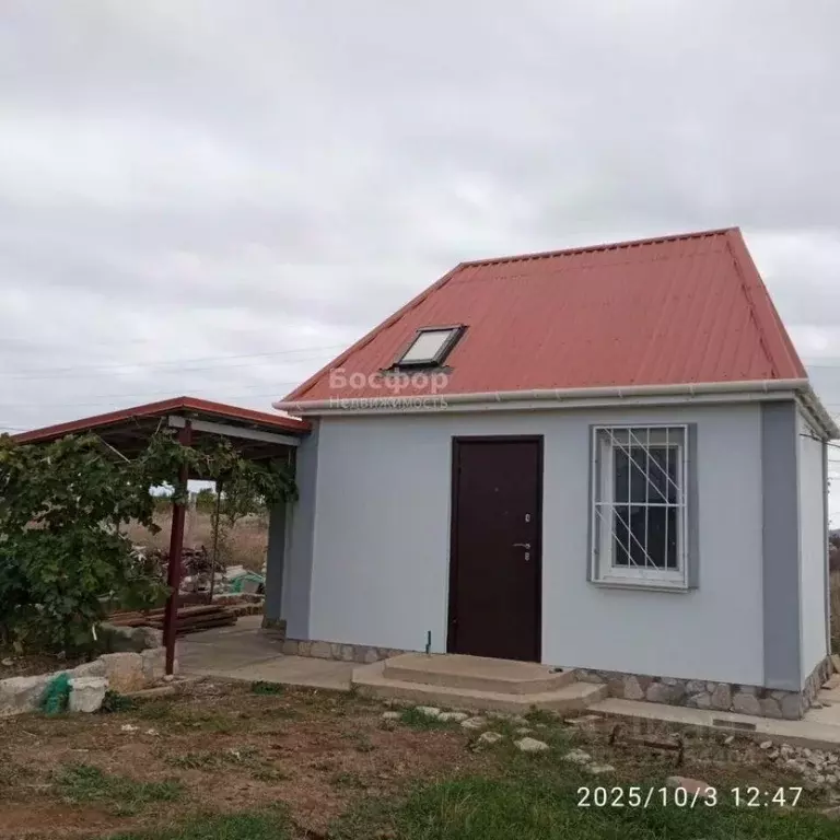 Дом в Крым, Феодосия Инвалидов Ручеек СПК, ул. Вишневая (13 м) - Фото 1