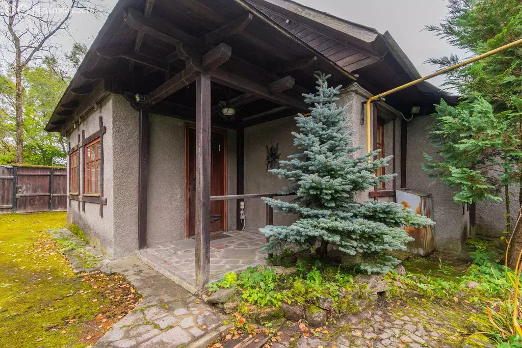 Дом в городской посёлок Тайцы, Озёрная улица, 1Б (102 м) - Фото 2