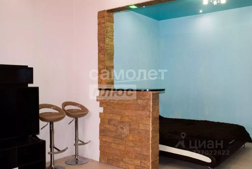 2-к кв. Челябинская область, Челябинск ул. Воровского, 62 (50.9 м) - Фото 1