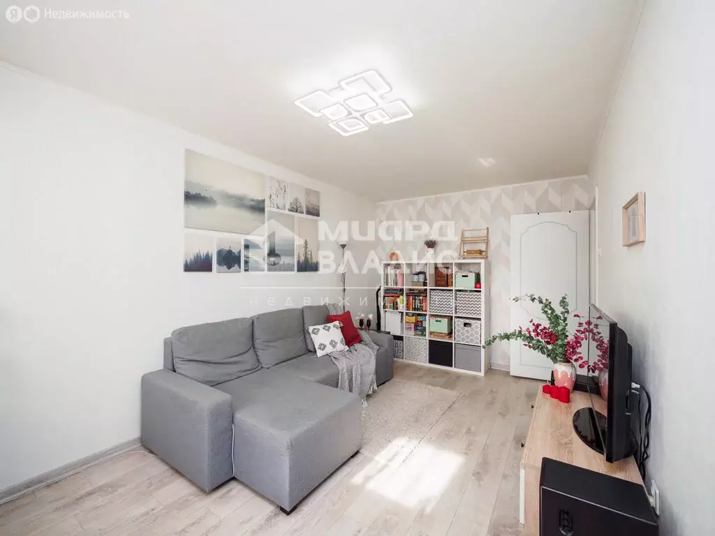 2-комнатная квартира: Омск, проспект Мира, 55В (41.3 м) - Фото 0