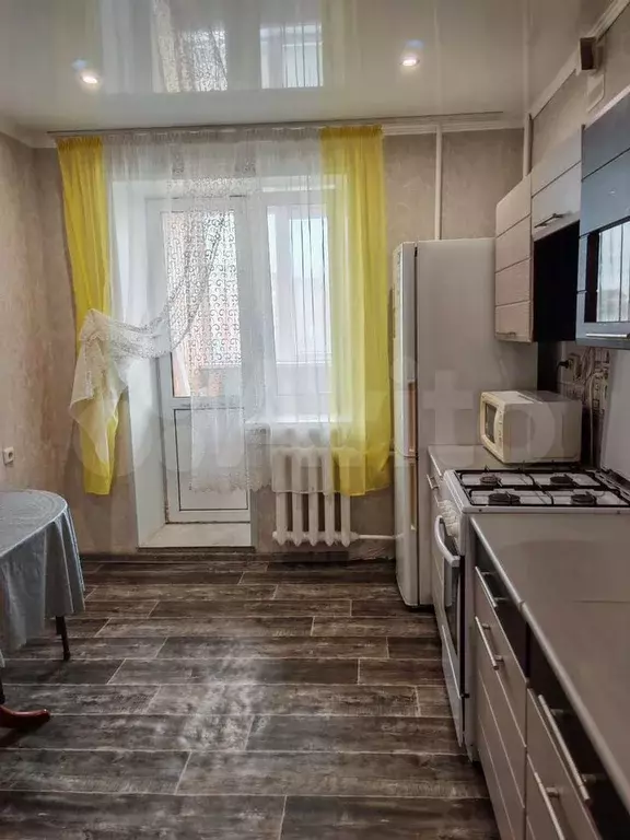 2-к. квартира, 62 м, 5/9 эт. - Фото 1