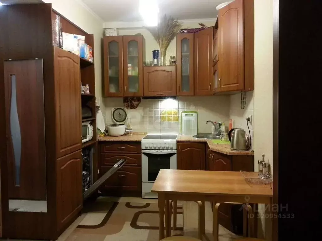 1-к кв. Белгородская область, Старый Оскол Дубрава мкр, 3 кв-л, 9 ... - Фото 0