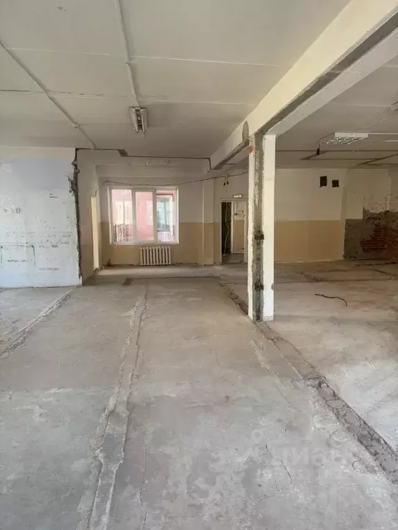 Помещение свободного назначения в Иркутская область, Саянск Строителей ... - Фото 0