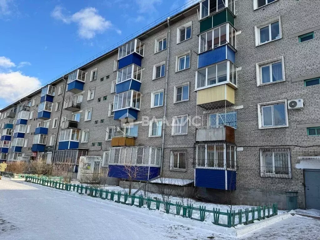 3-к кв. Бурятия, Улан-Удэ Кабанская ул., 8 (62.2 м) - Фото 1
