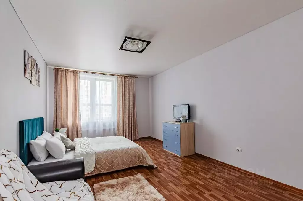 2-к кв. Татарстан, Казань ул. Вишневского, 29/48 (70.0 м) - Фото 0