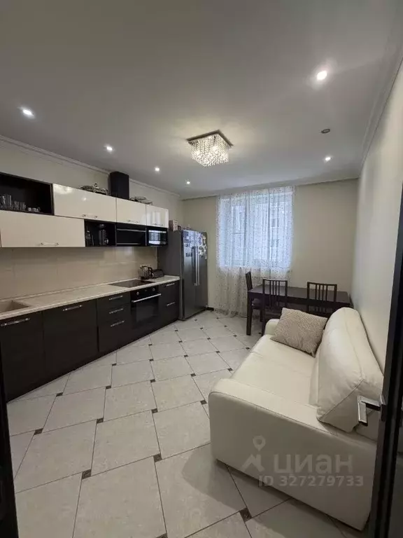 2-к кв. Московская область, Балашиха ул. Строителей, 1 (67.1 м) - Фото 1