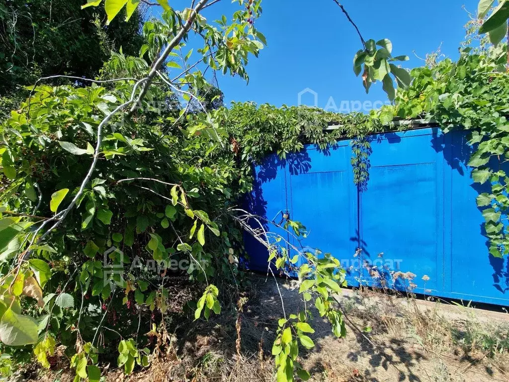 Дом в Волгоградская область, Волгоград Дзержинец СНТ, Степной массив, ... - Фото 0