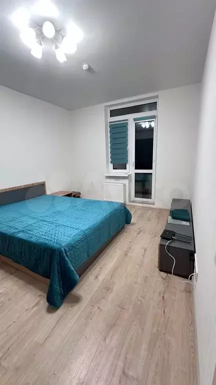 1-к. квартира, 40 м, 4/9 эт. - Фото 1