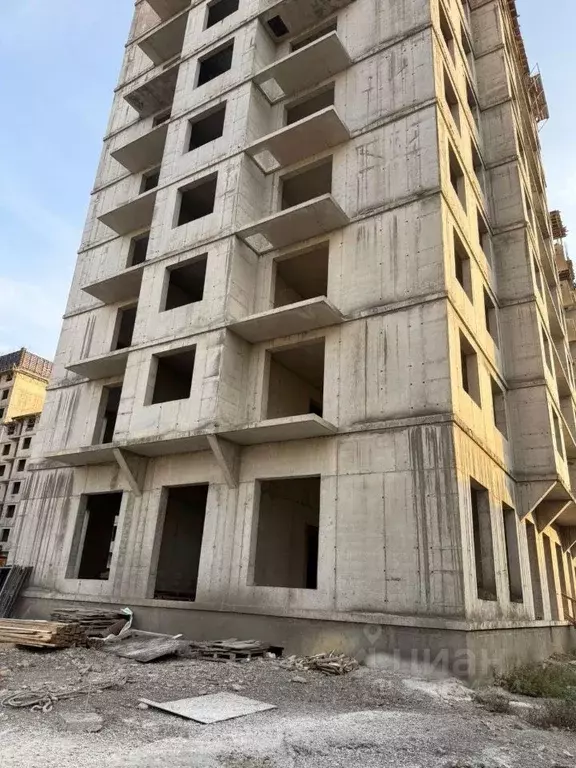 2-к кв. Дагестан, Махачкала ул. Азизова, 78 (62.9 м) - Фото 1